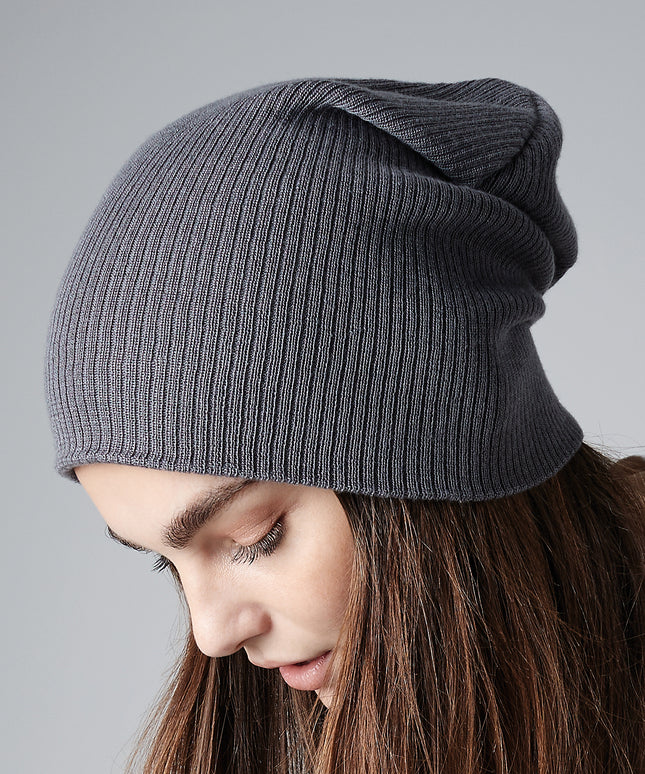 Black - Slouch beanie